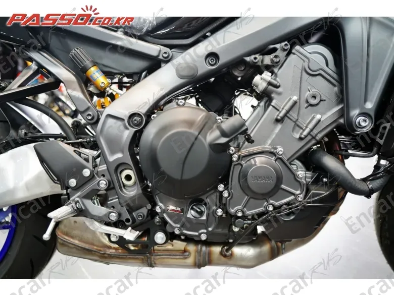 YAMAHA MT 09 SP - фото 6