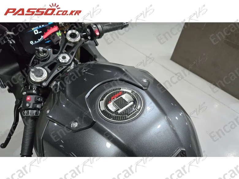 BMW S 1000 RR - фото 3