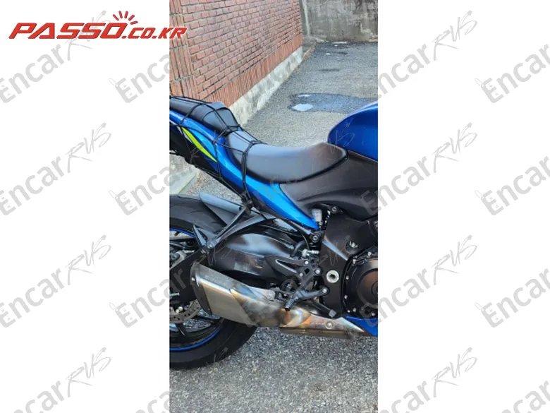 SUZUKI GSX S 1000 - фото 6