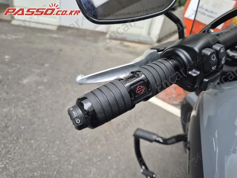 HARLEY-DAVIDSON SOFTAIL FAT BOB - фото 3