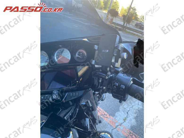 HARLEY-DAVIDSON ULTRA LIMITED - фото 3