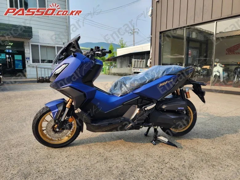 HONDA ADV 350 - фото 1