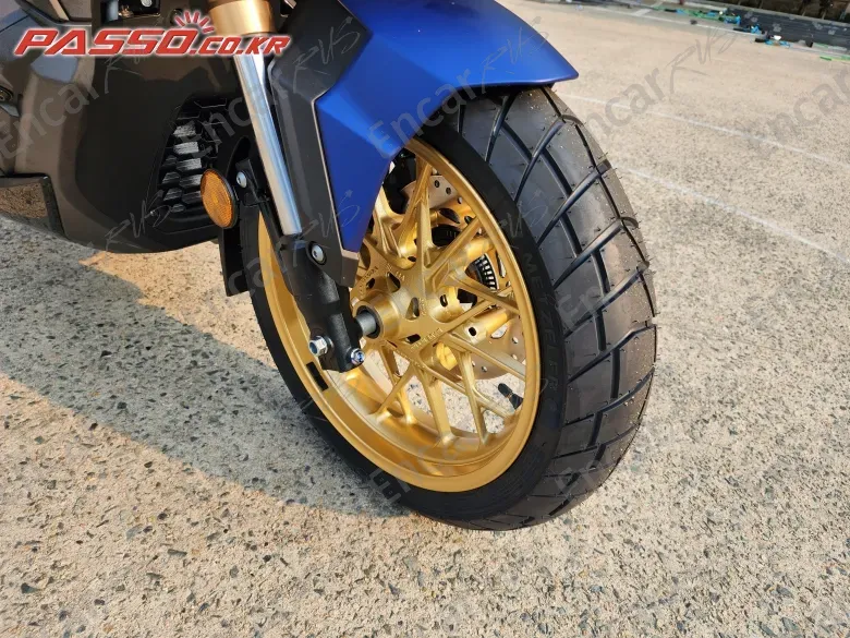 HONDA ADV 350 - фото 5