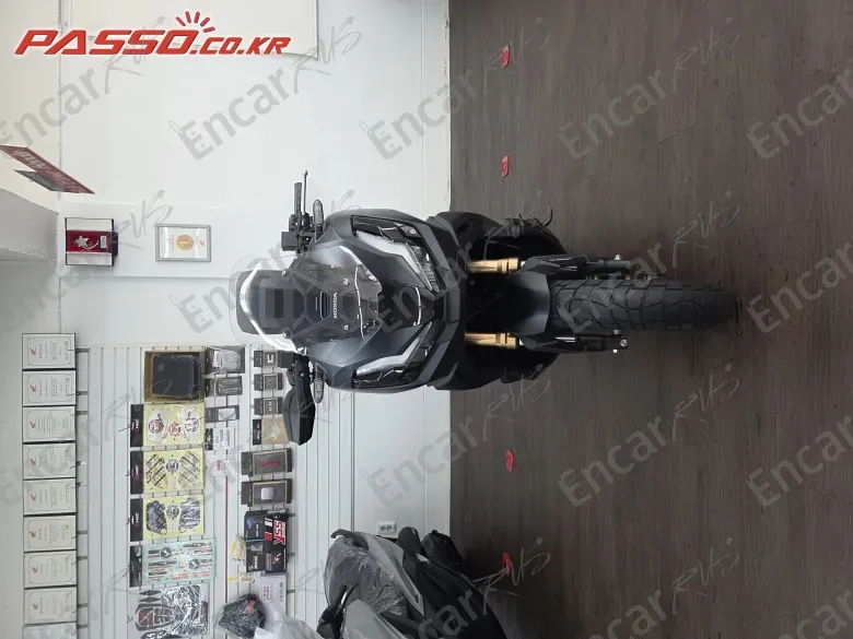 HONDA ADV 350 - фото 6