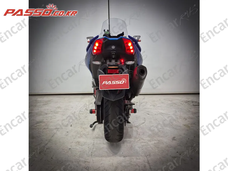 YAMAHA T MAX DX - фото 2