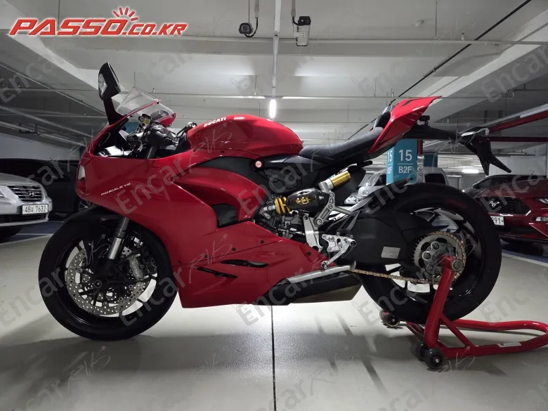 Ducati Panigale V2 - фото 1