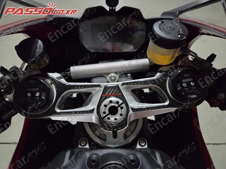Ducati Panigale V2 - фото 3