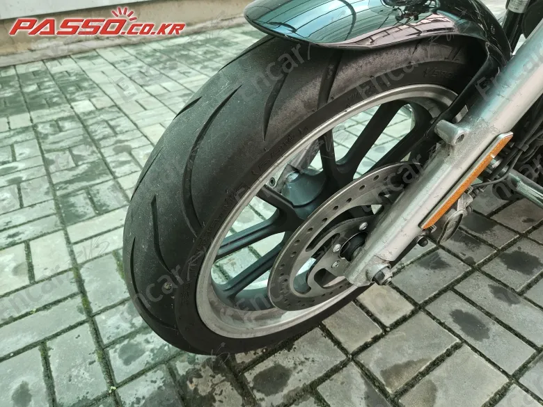 HARLEY-DAVIDSON XL 883 L - фото 5