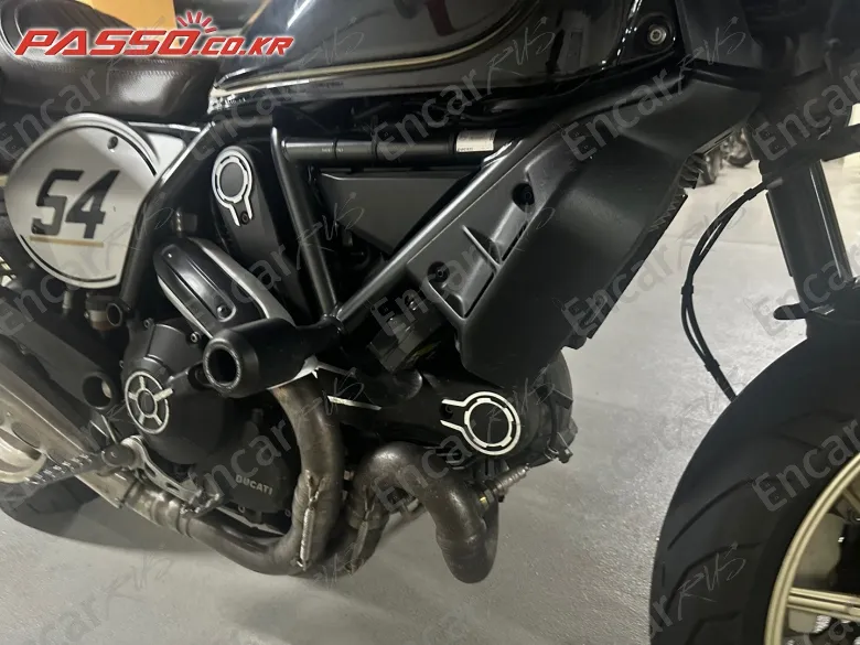 Ducati Scrambler Cafe Racer - фото 4