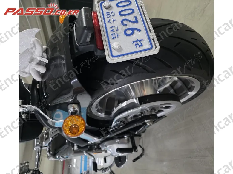 HARLEY-DAVIDSON FAT BOY 107 - фото 5