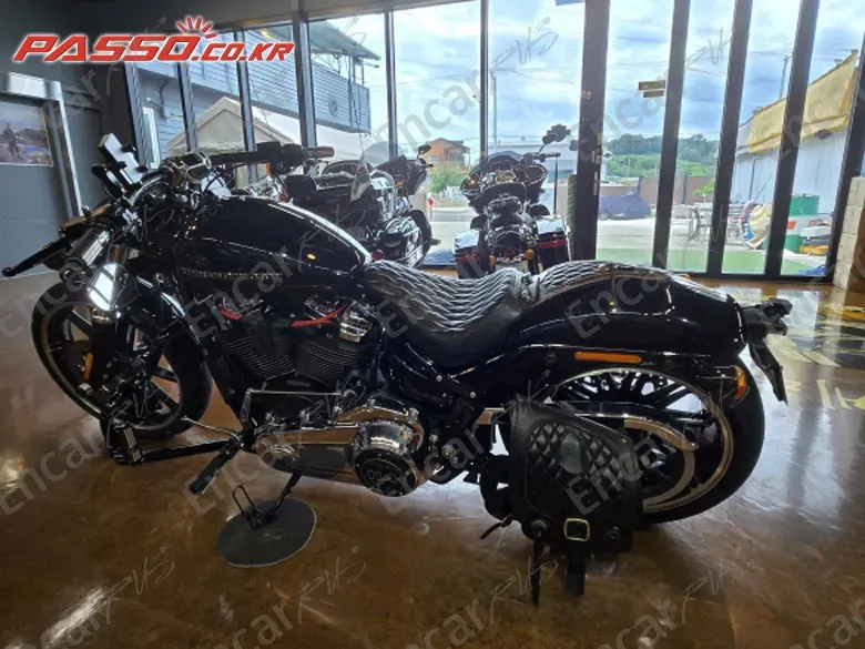 HARLEY-DAVIDSON BREAKOUT 114 - фото 1