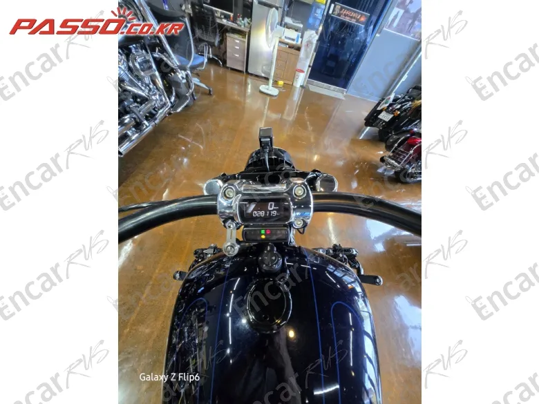 HARLEY-DAVIDSON BREAKOUT 114 - фото 3
