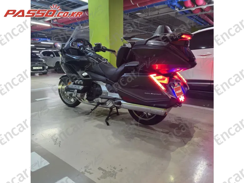 HONDA GOLDWING TOUR DCT AIRBAG - фото 2