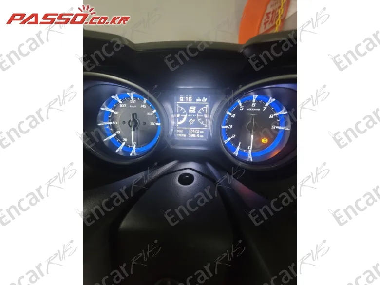 YAMAHA T MAX 560 - фото 3