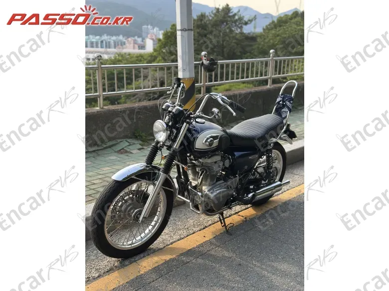 KAWASAKI W 800 - фото 1