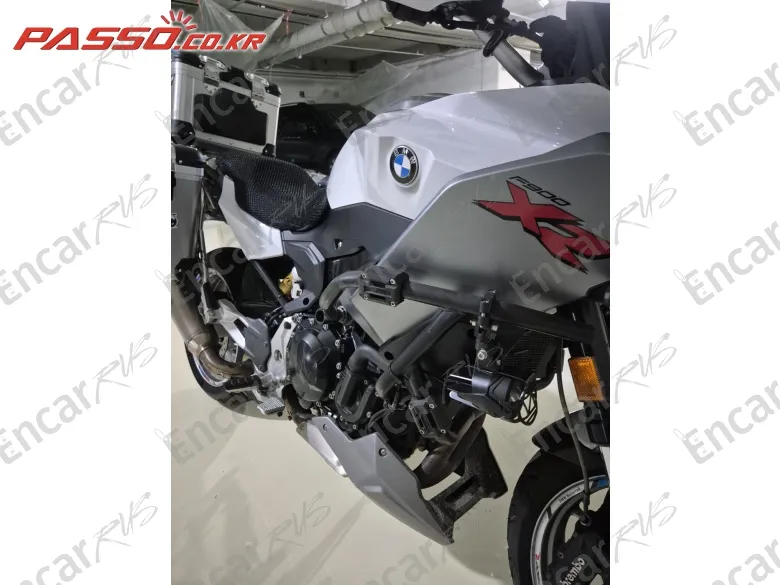 BMW F 900 XR - фото 4
