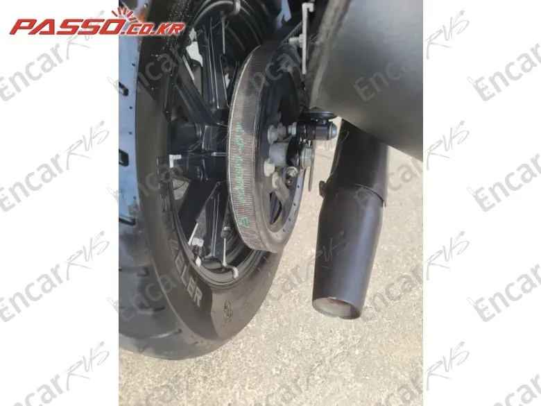 HARLEY-DAVIDSON XL 883 N - фото 6