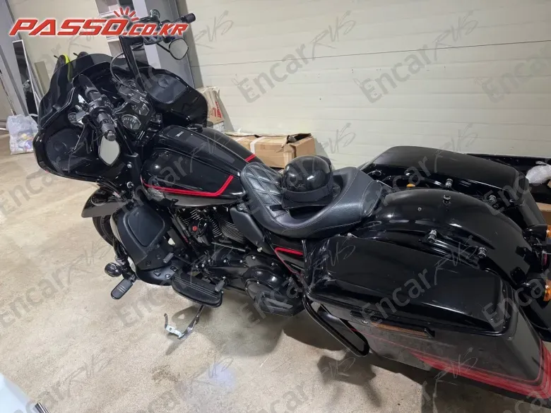 HARLEY-DAVIDSON ROAD GLIDE SPECIAL - фото 1
