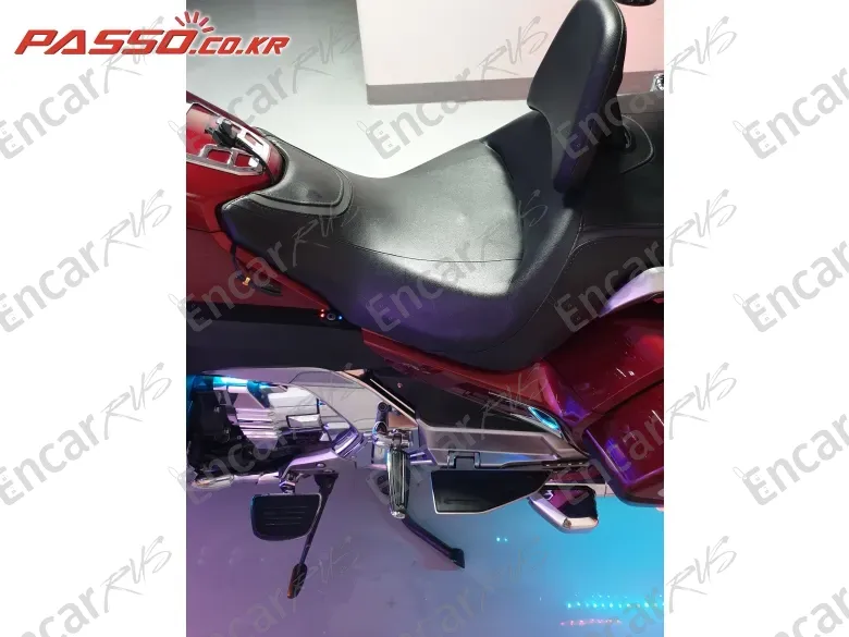HONDA GOLDWING TOUR DCT AIRBAG - фото 4