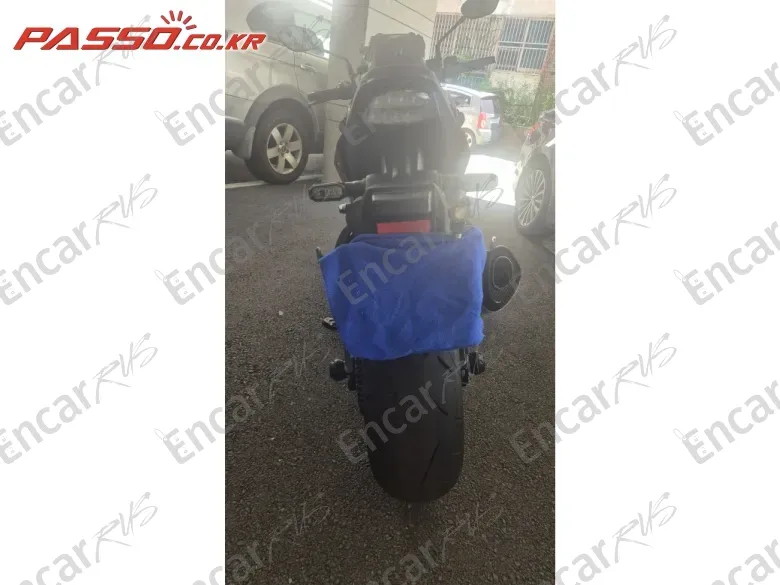 SUZUKI GSX S 1000 - фото 2