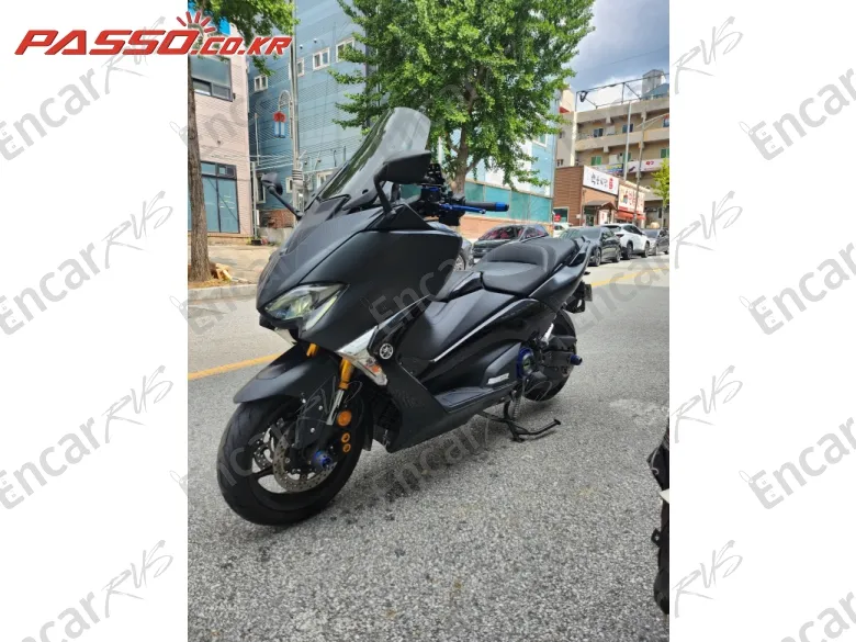 YAMAHA T MAX DX - фото 1