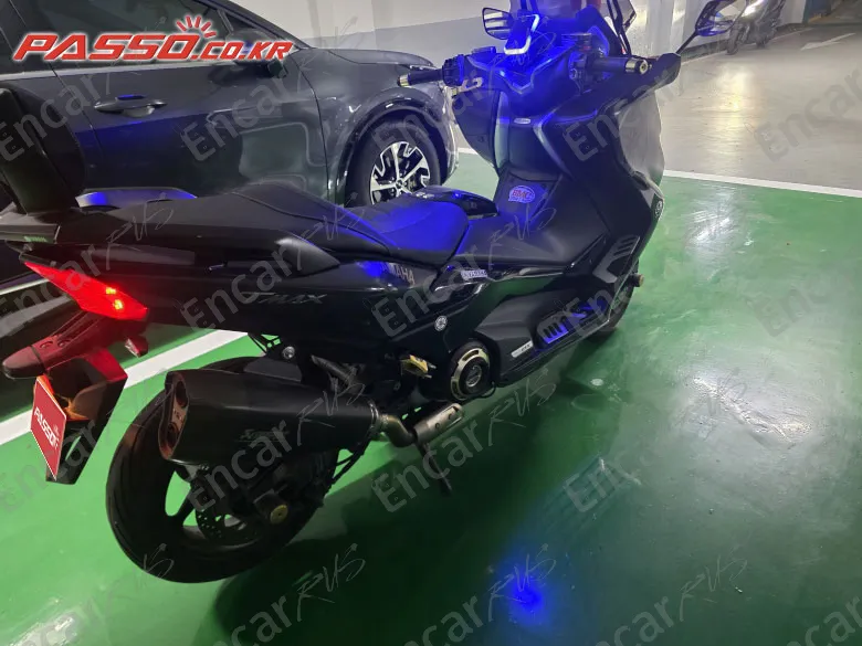 YAMAHA T MAX DX - фото 3