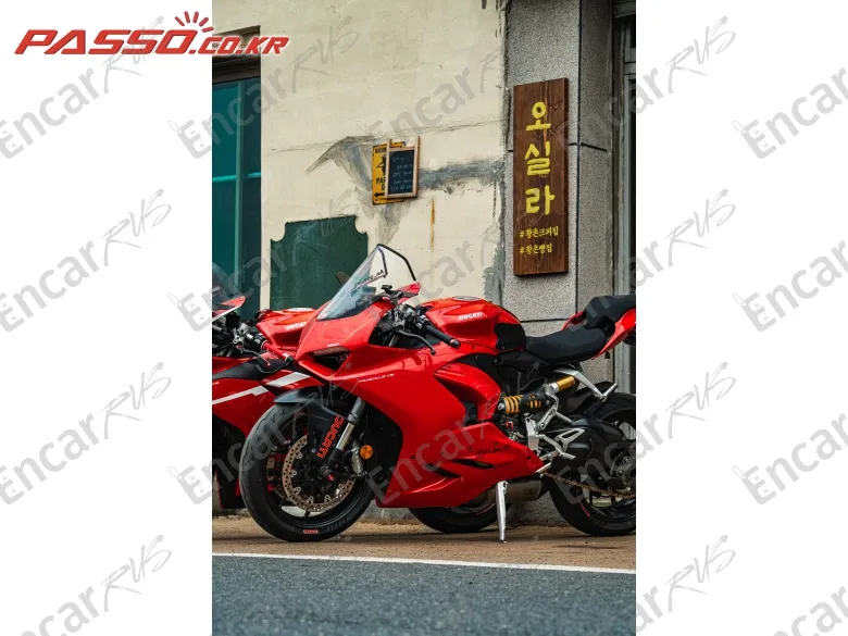 DUCATI PANIGALE V2 - фото 1