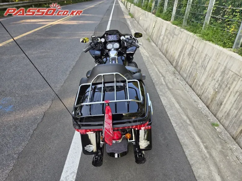 HARLEY-DAVIDSON ROAD GLIDE LIMITED - фото 2