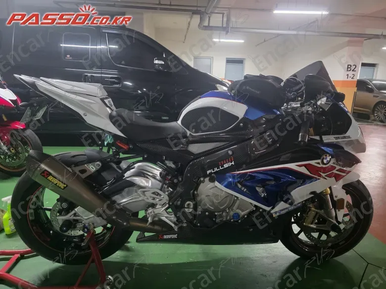 BMW S 1000 RR - фото 0