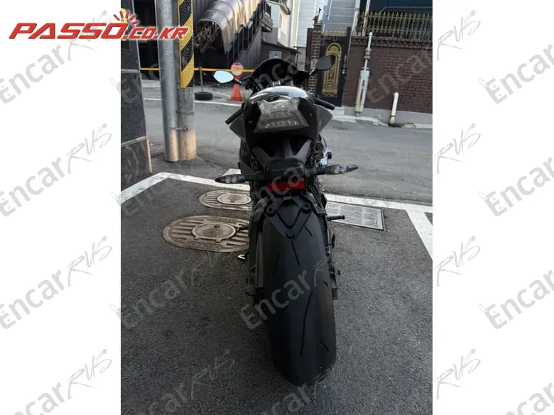BMW S 1000 RR - фото 2