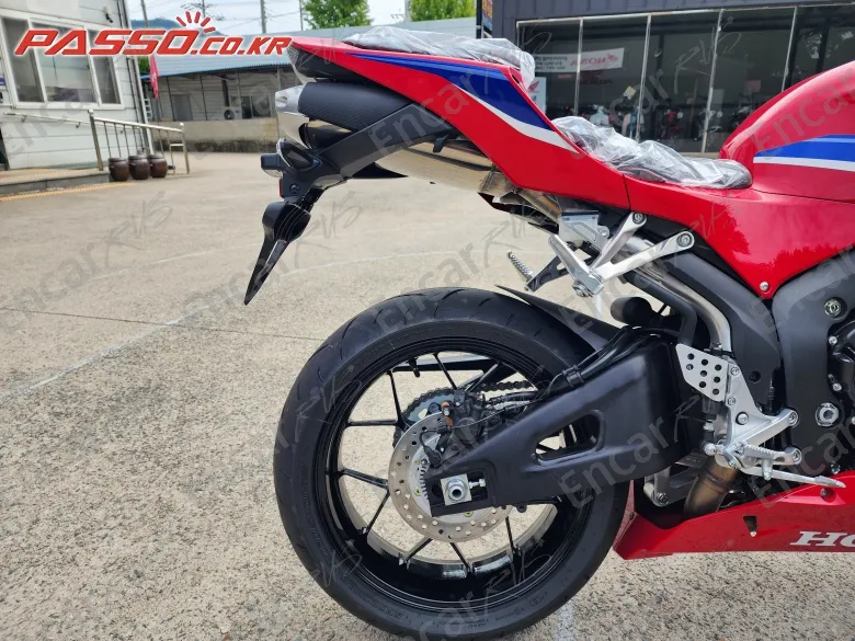 Honda Cbr 600 Rr - фото 6