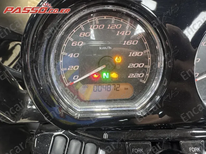 HARLEY-DAVIDSON ROAD GLIDE ST - фото 3