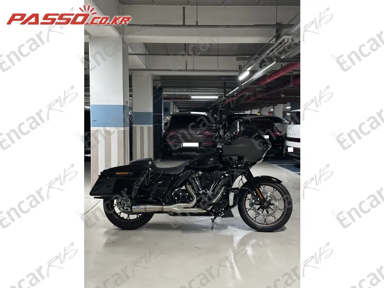 HARLEY-DAVIDSON ROAD GLIDE ST - фото 3