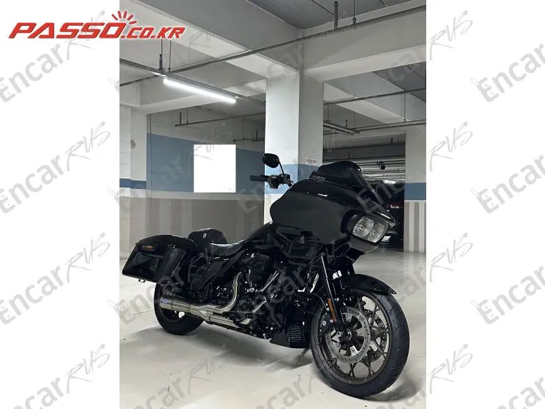 HARLEY-DAVIDSON ROAD GLIDE ST - фото 4