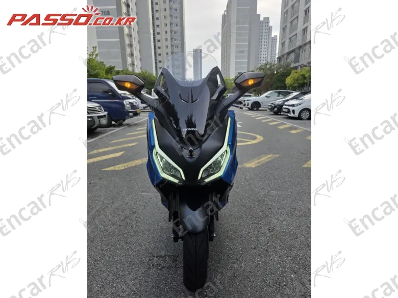 HONDA FORZA 300 - фото 5