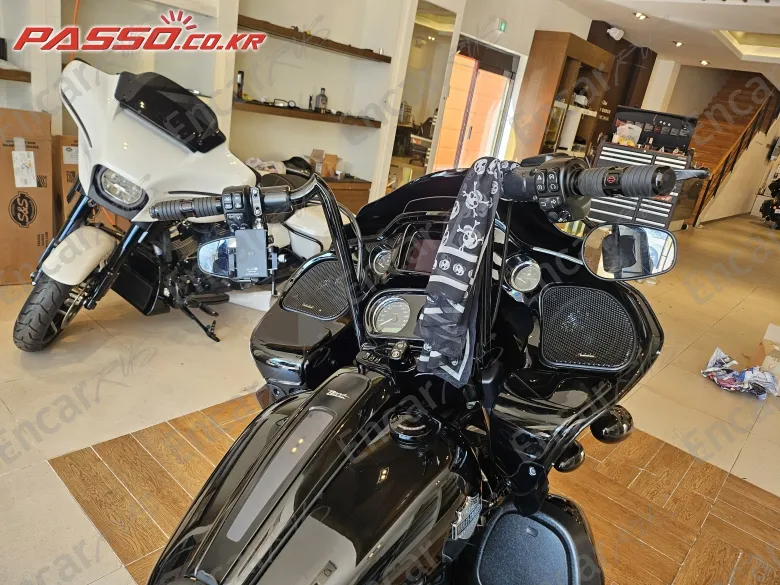HARLEY-DAVIDSON ROAD GLIDE SPECIAL - фото 3