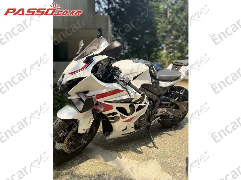 SUZUKI GSX R 1000 ABS - фото 1