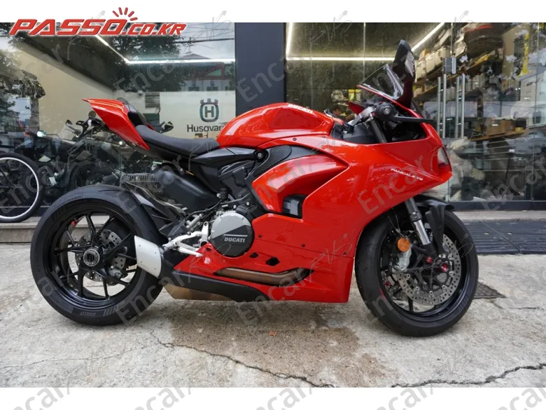 DUCATI PANIGALE V2 - фото 0