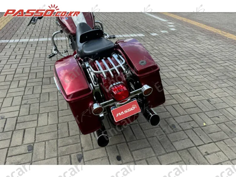 HARLEY-DAVIDSON FLHR - фото 2