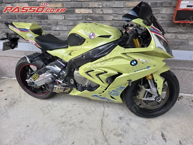 BMW S 1000 RR - фото 0