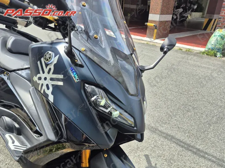 YAMAHA T MAX 560 - фото 0