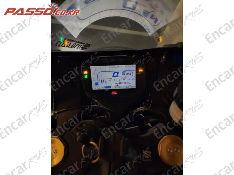 Suzuki Gsx R 1000 - фото 3