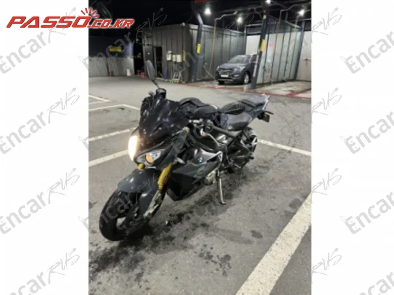 BMW S 1000 R - фото 1