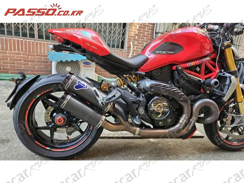 Ducati Monster 1200 S - фото 4