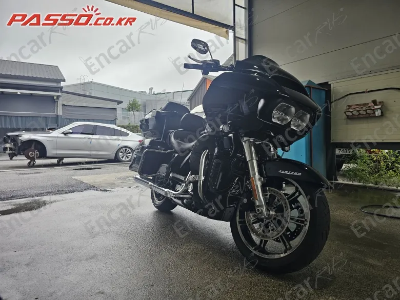 HARLEY-DAVIDSON ROAD GLIDE LIMITED - фото 5
