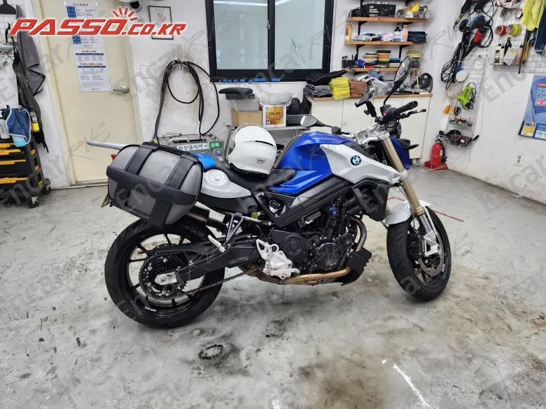 BMW F 800 R - фото 0