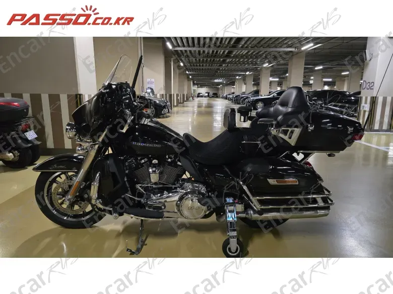 HARLEY-DAVIDSON ULTRA LIMITED - фото 1