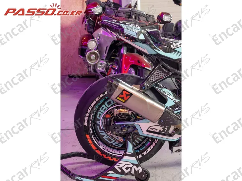 BMW S 1000 RR - фото 5