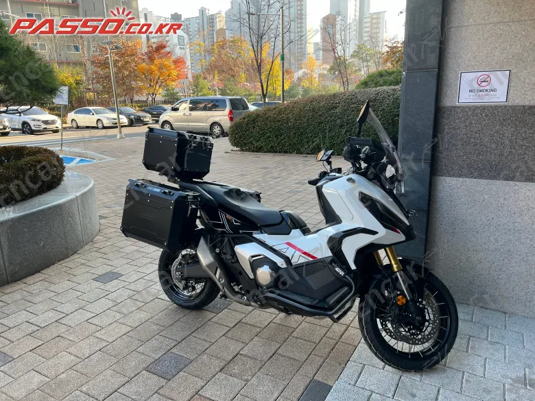 HONDA X ADV - фото 0