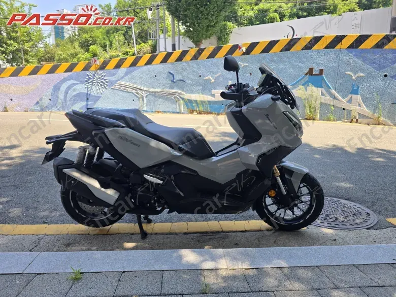 Honda Adv 350 - фото 0